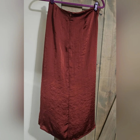 ZARA Cognac ruched front layered midi skirt with side slit In Bronze. Size M NWT - Picture 8 of 10